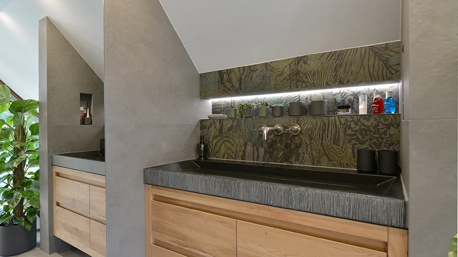 entis-bathroom